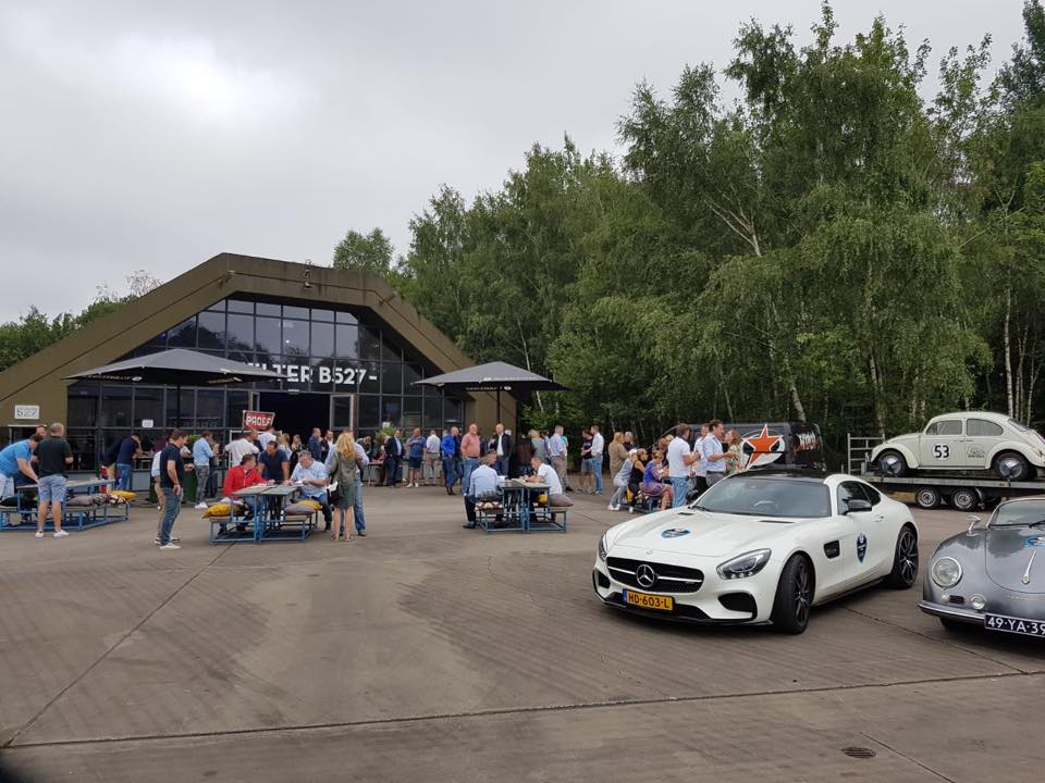 Bedrijfsfeest op eigen locatie organiseren Bedrijfsfeest op eigen locatie organiseren