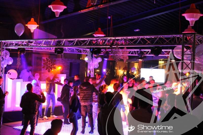 Personeelsfeest op het eigen bedrijf organiseren Personeelsfeest op het eigen bedrijf organiseren