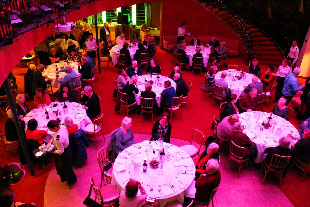 Bedrijfsfeest op eigen locatie organiseren Bedrijfsfeest op eigen locatie organiseren