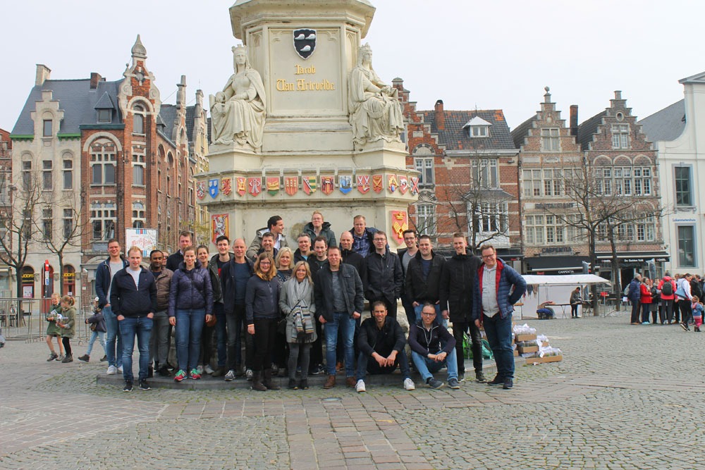 Personeelsfeest op het eigen bedrijf organiseren Personeelsfeest op het eigen bedrijf organiseren