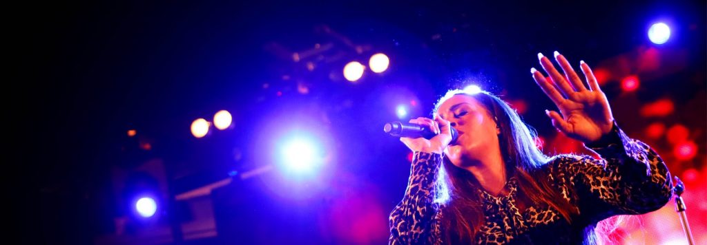 personeelsfeest-organiseren-in-corona-tijd-min Bedrijfsfeest organiseren in corona tijd