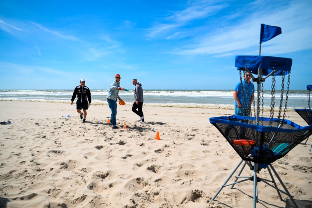 jubileumreis-strand-organiseren-3 Jubileumweekend naar het strand met Vogel