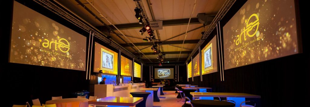 Bedrijfsfeest / personeelsfeest op eigen locatie / terrein met live-band