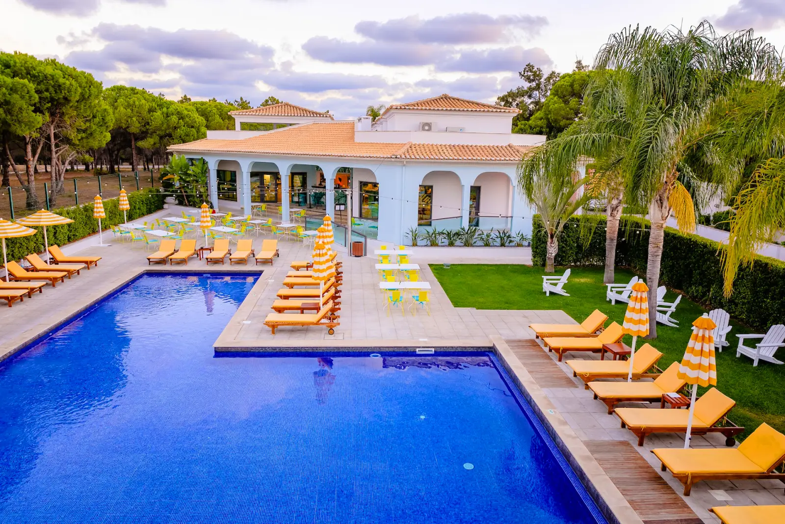 In de Algarve tref je de meest prachtige hotels & resorts voor uw congres In de Algarve tref je de meest prachtige hotels & resorts voor uw congres