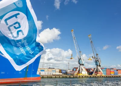 Maak met uw congres groep een rondvaart door de wereldhaven van Rotterdam