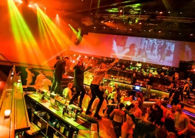 In Rotterdam kun je een geweldige dinnershow beleven