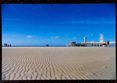 Tijdens congressen in Den Haag mag een strand activiteit aan de Noordzee kust eigenlijk niet ontbreken