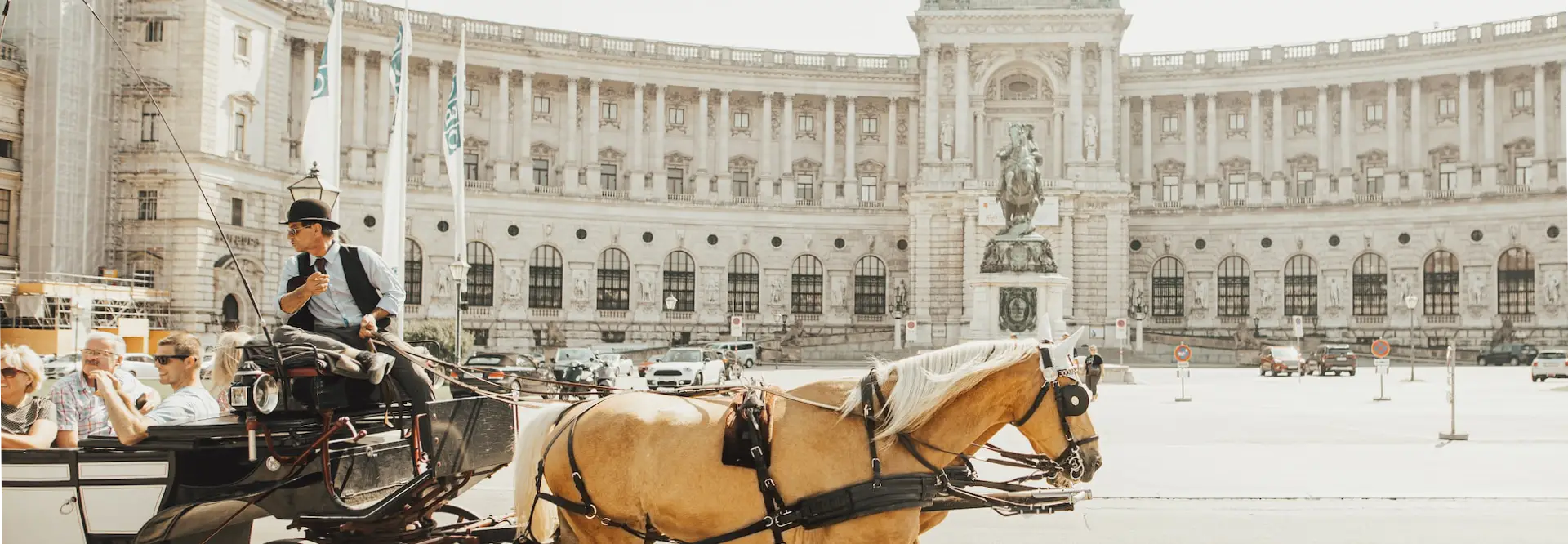 Het bekende paleis van de stad is een must-see