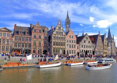 De must-do activiteit in Gent: varen op de Graslei en Korenlei met de boten