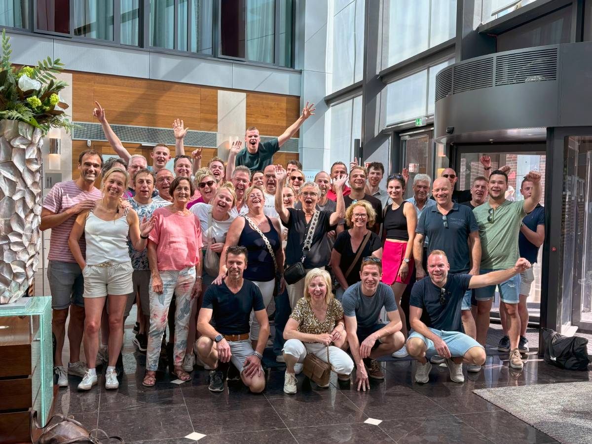 Incentive reis Berlijn ter ere van het bedrijfsjubileum van Metaalbedrijf Diepenmaat Incentive reis Berlijn ter ere van het bedrijfsjubileum van Metaalbedrijf Diepenmaat