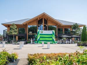 Bedrijfsopening & jubileum op eigen locatie (Menkehorst Kwekerijen)