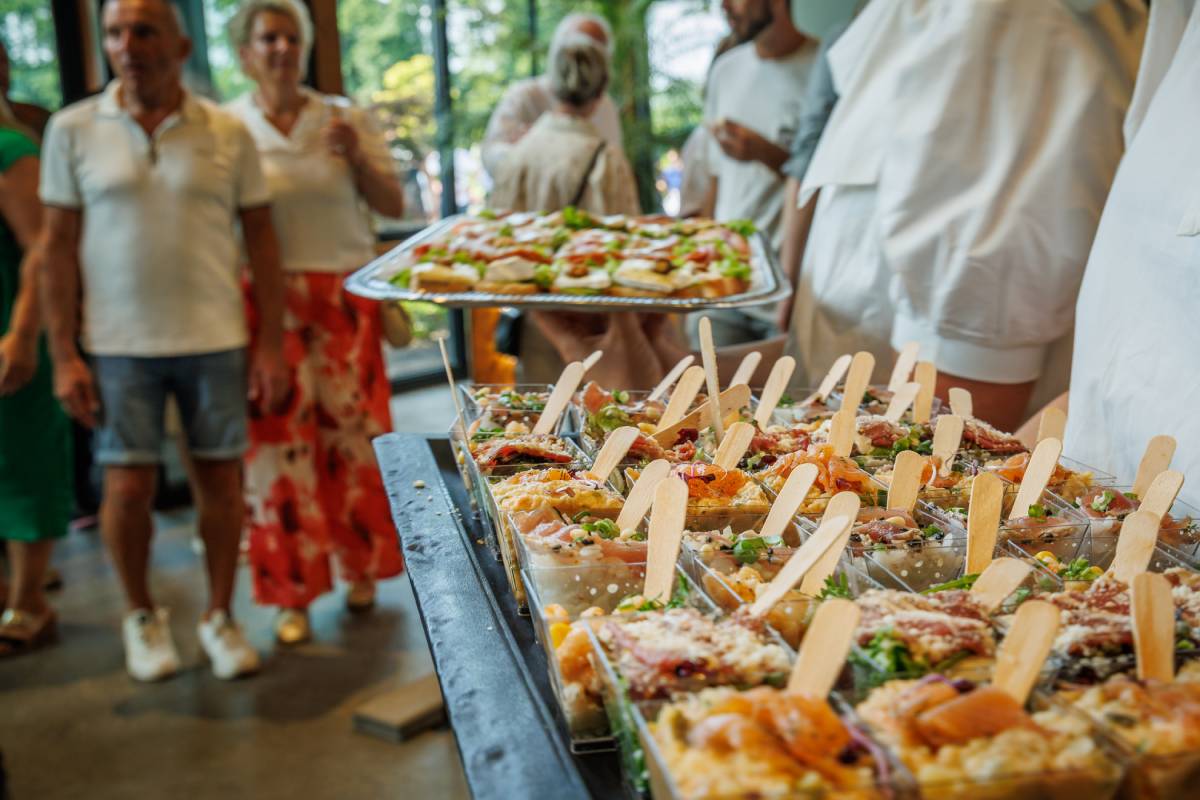 Bedrijfsopening en event ter ere van bedrijfsjubileum op eigen locatie (bedrijf) van Menkehorst Kwekerijen Bedrijfsopening en event ter ere van bedrijfsjubileum op eigen locatie (bedrijf) van Menkehorst Kwekerijen