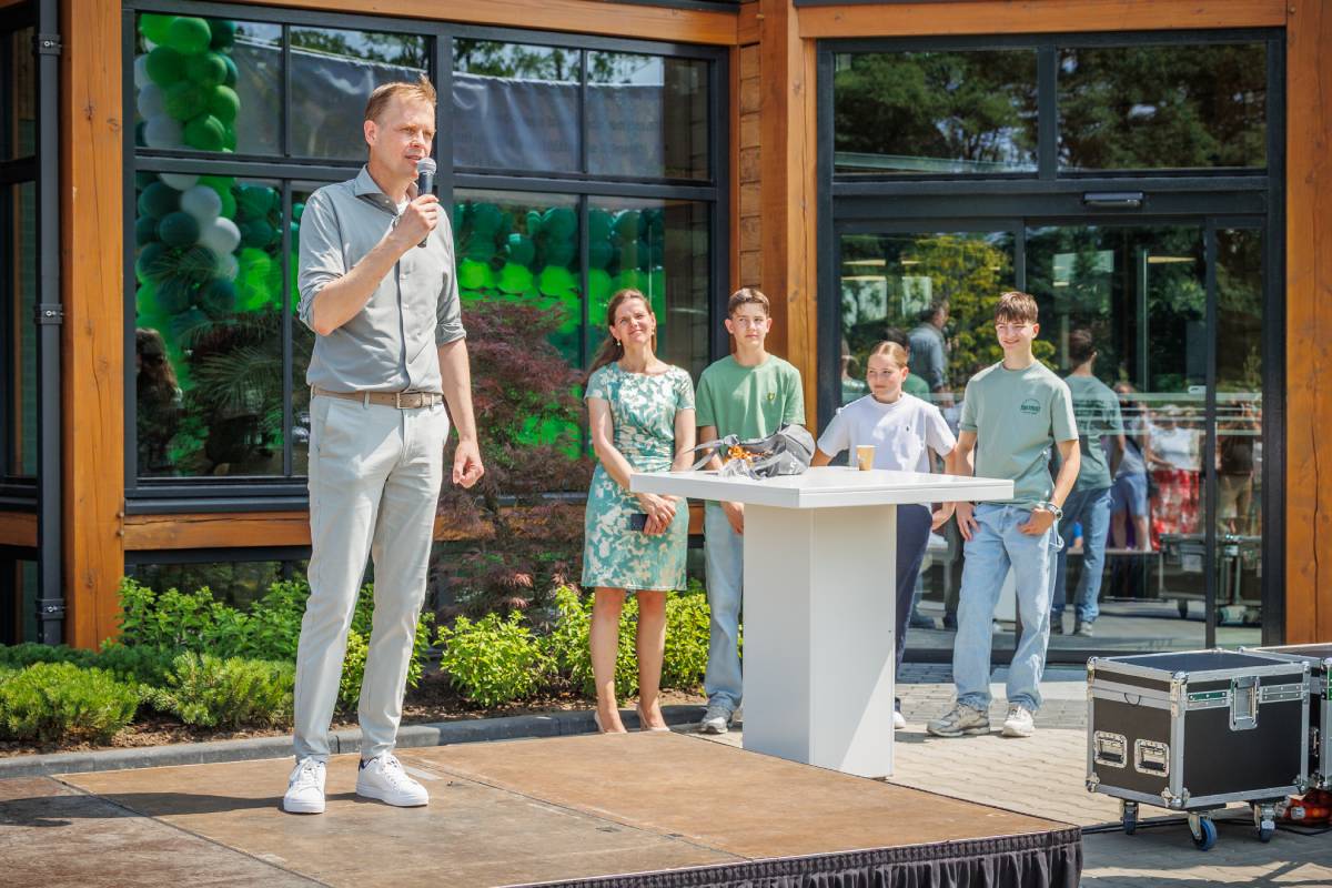 Bedrijfsopening en event ter ere van bedrijfsjubileum op eigen locatie (bedrijf) van Menkehorst Kwekerijen Bedrijfsopening en event ter ere van bedrijfsjubileum op eigen locatie (bedrijf) van Menkehorst Kwekerijen