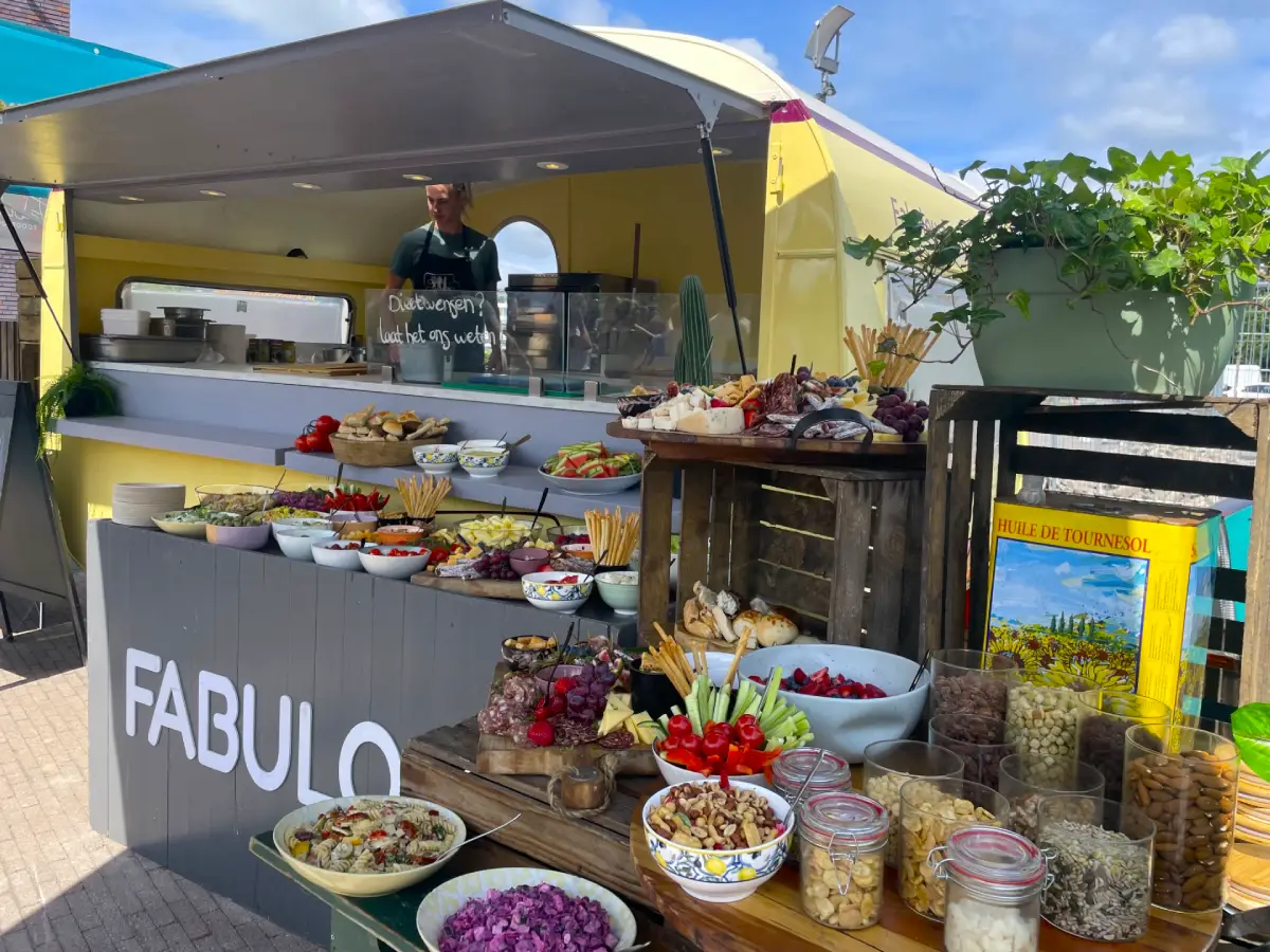 Bedrijfsfeest op eigen locatie van het bedrijf Bedrijfsfeest op eigen locatie van het bedrijf