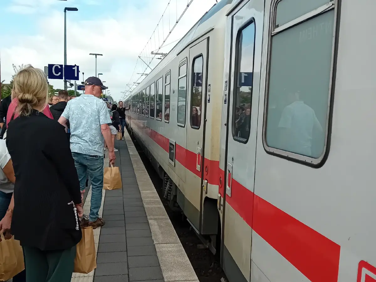 Bedrijfsuitje met overnachting naar Berlijn als jubileumweekend voor BOOM Bedrijfsuitje met overnachting naar Berlijn als jubileumweekend voor BOOM