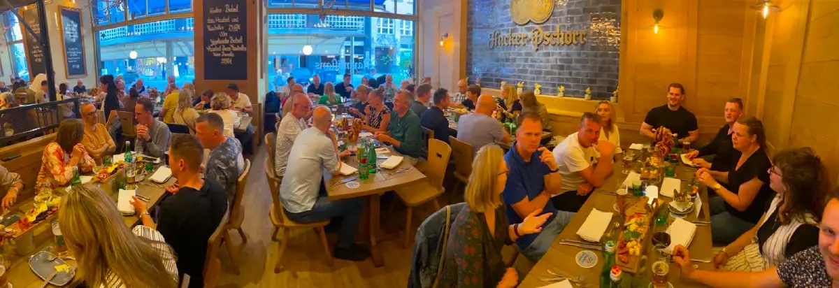 Bedrijfsuitje met overnachting naar Berlijn als jubileumweekend voor BOOM Bedrijfsuitje met overnachting naar Berlijn als jubileumweekend voor BOOM